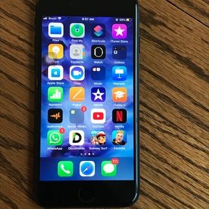 I’m selling an iPhone 7 with fortnite installed.
